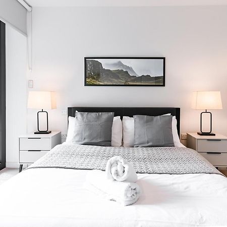 Khayat Homes - The Cosy Cabo - One Bed Apt Londyn Zewnętrze zdjęcie