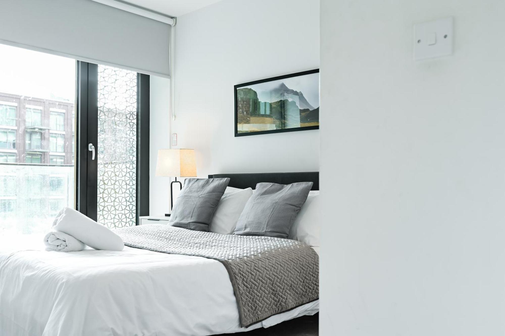 Khayat Homes - The Cosy Cabo - One Bed Apt Londyn Zewnętrze zdjęcie