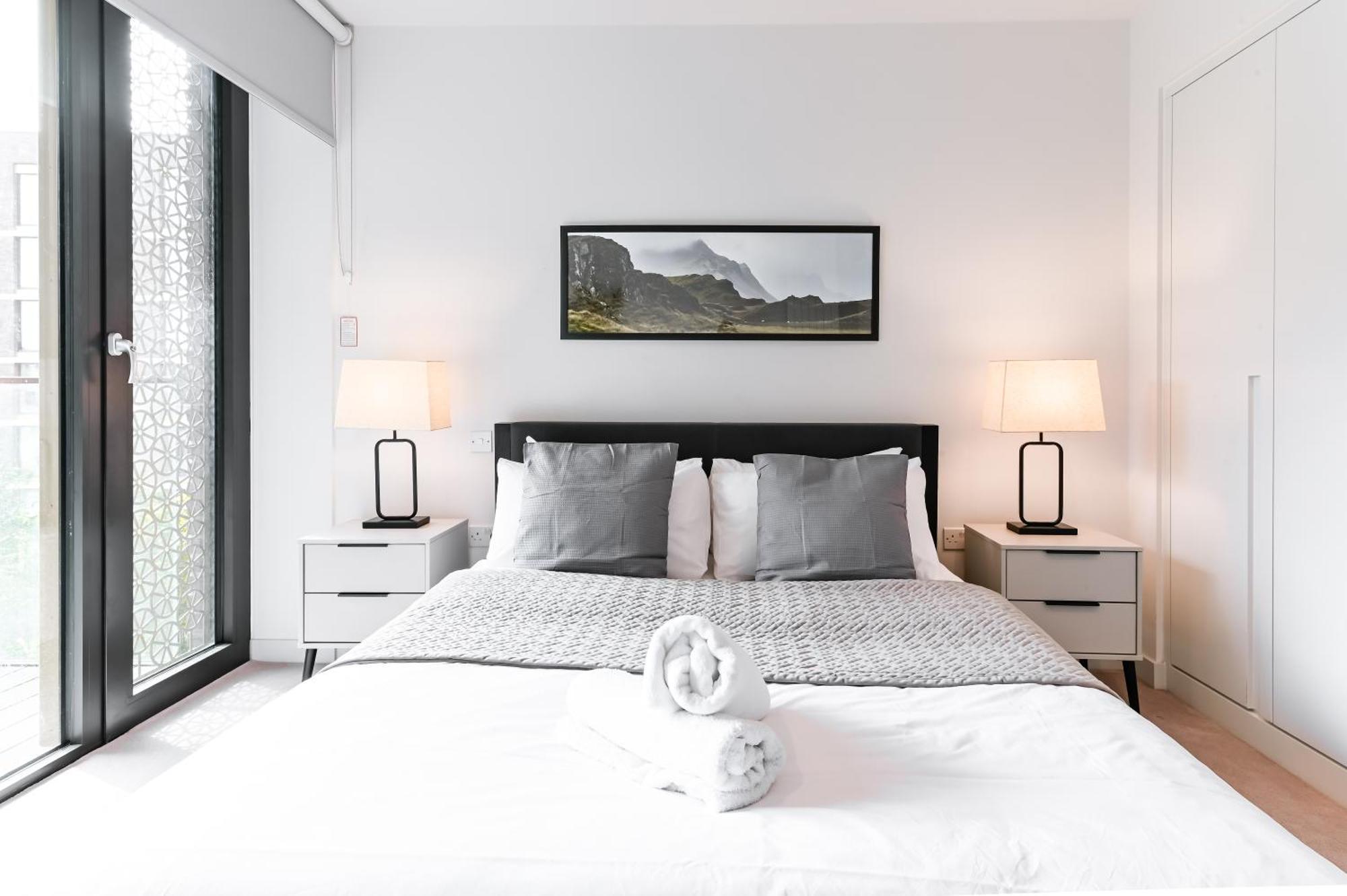 Khayat Homes - The Cosy Cabo - One Bed Apt Londyn Zewnętrze zdjęcie